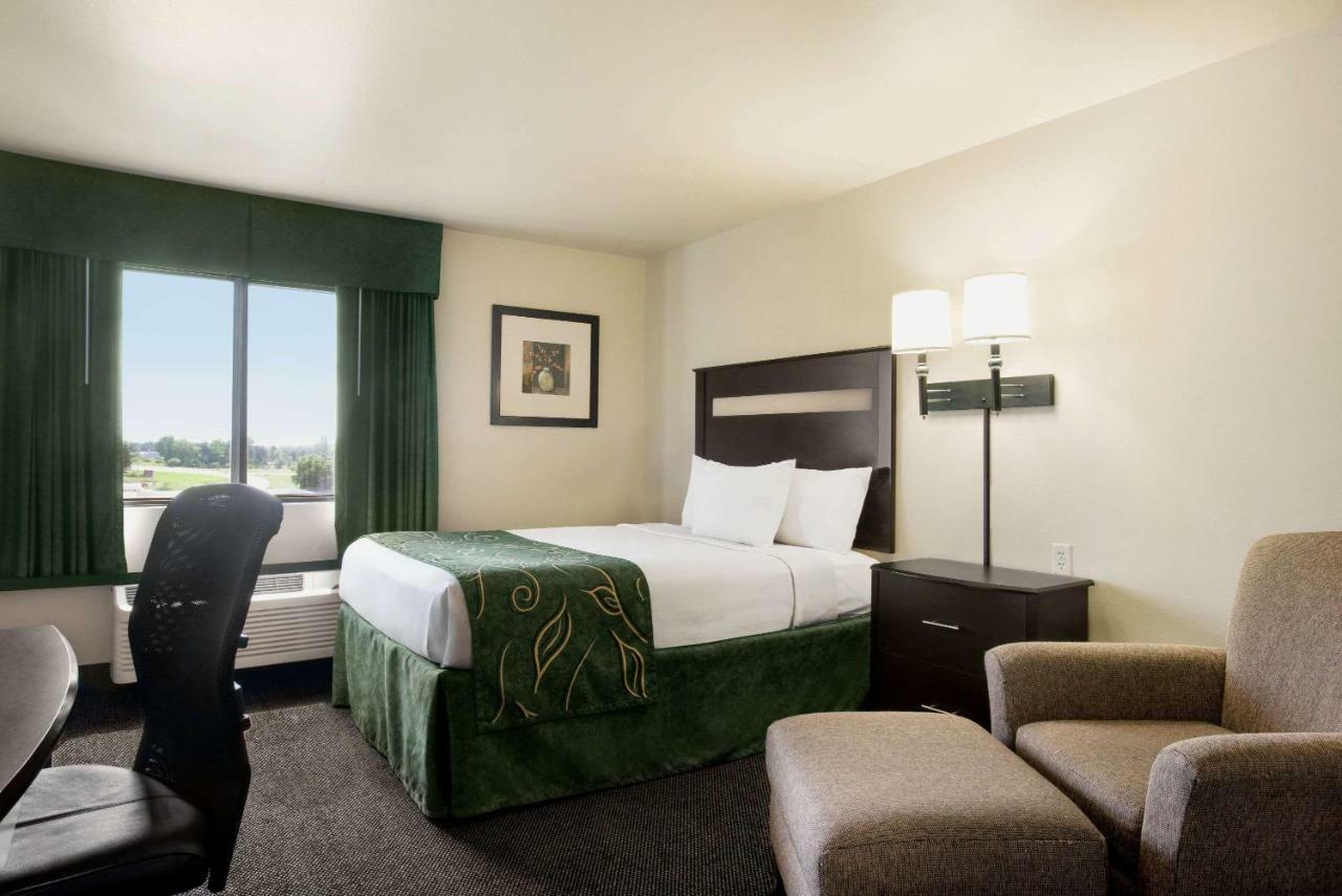 Hotel Baymont By Wyndham Glenwood Extérieur photo