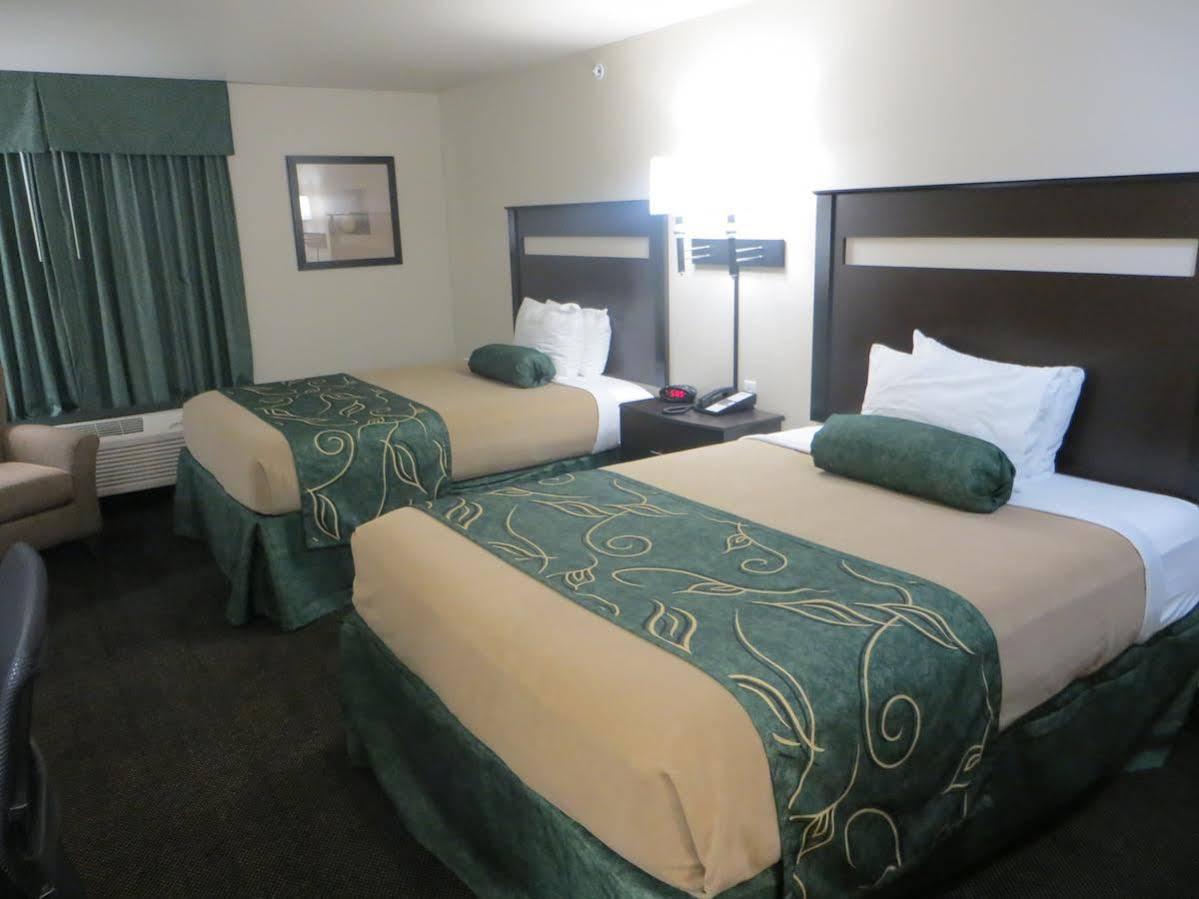 Hotel Baymont By Wyndham Glenwood Extérieur photo
