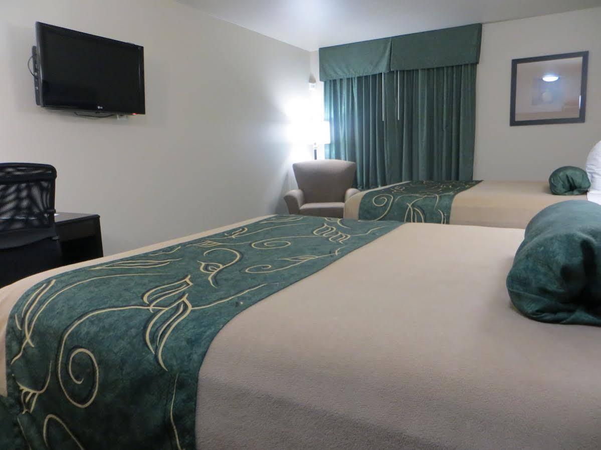 Hotel Baymont By Wyndham Glenwood Extérieur photo