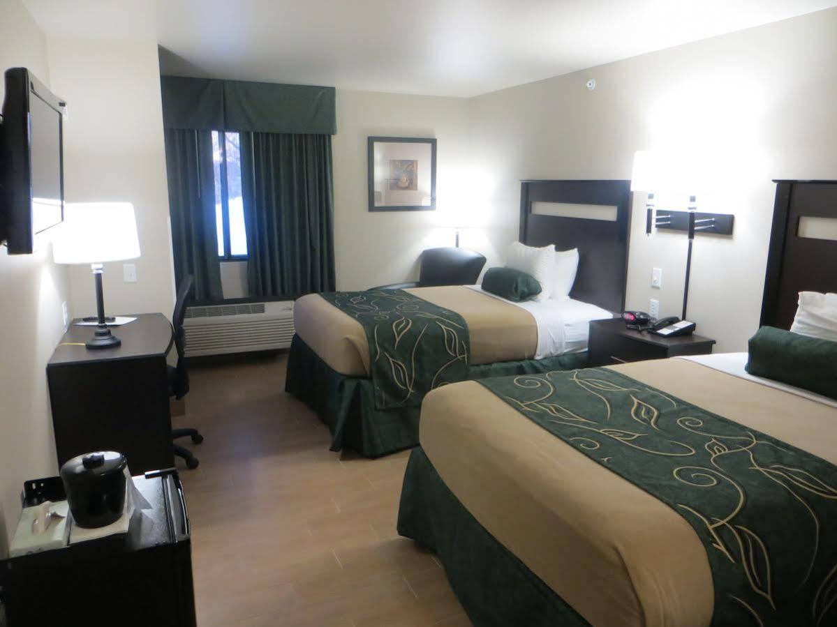 Hotel Baymont By Wyndham Glenwood Extérieur photo